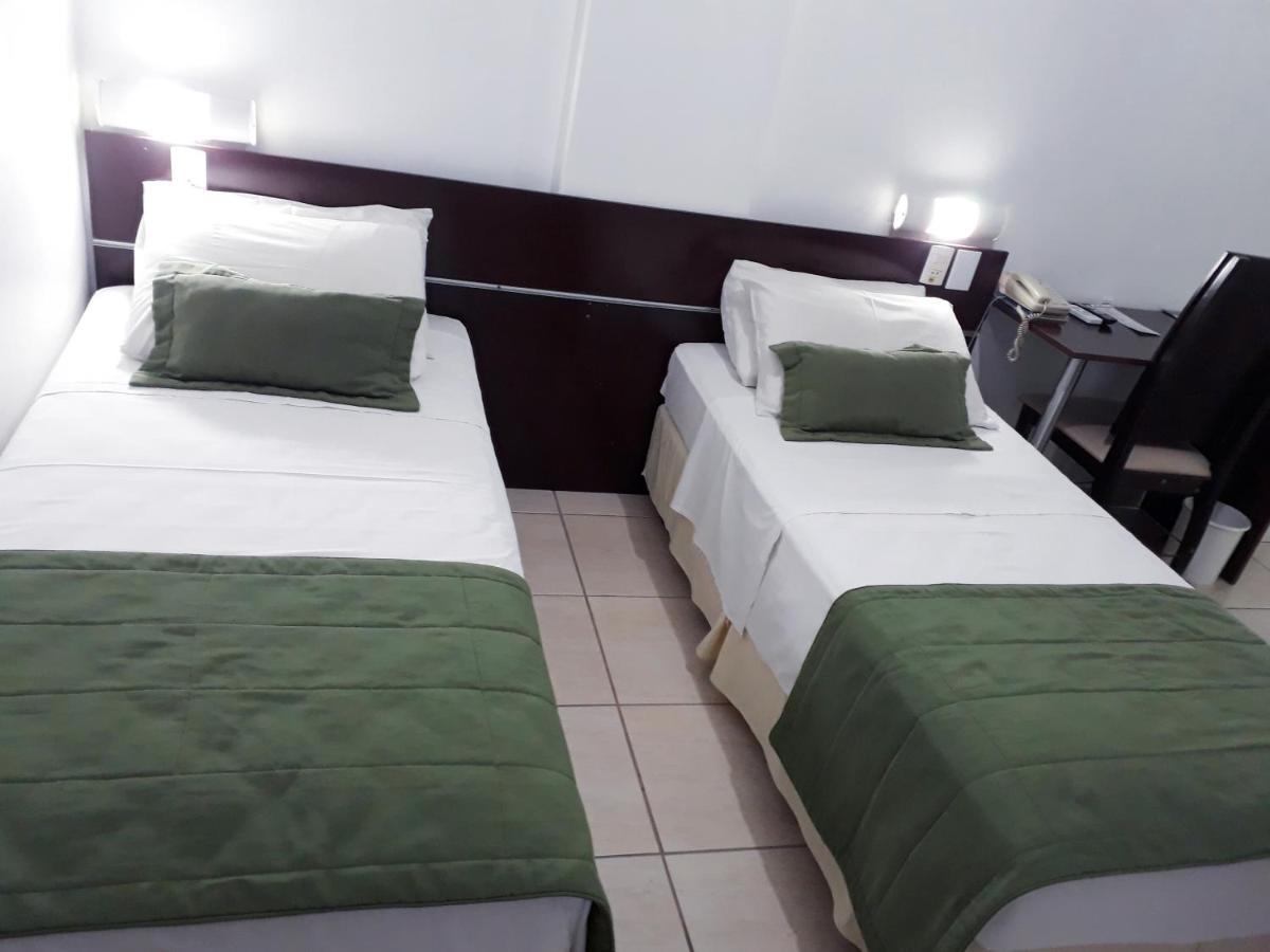 Podium Apart Hotel Varginha  Ngoại thất bức ảnh