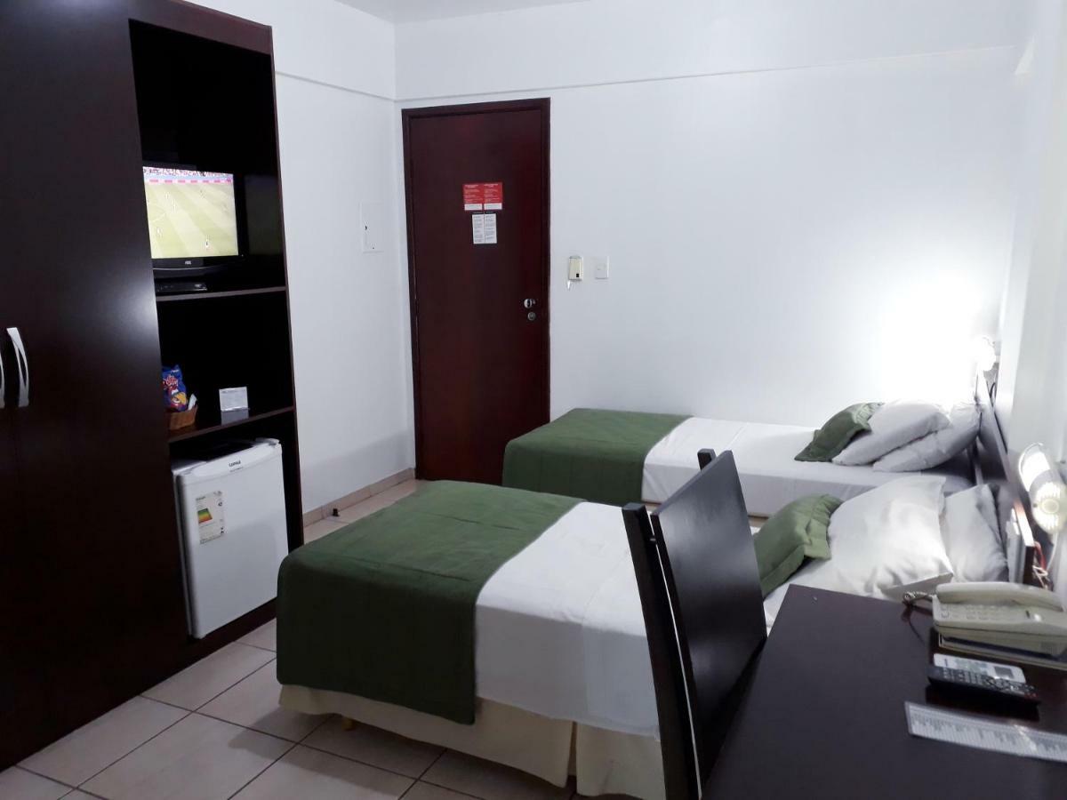 Podium Apart Hotel Varginha  Ngoại thất bức ảnh